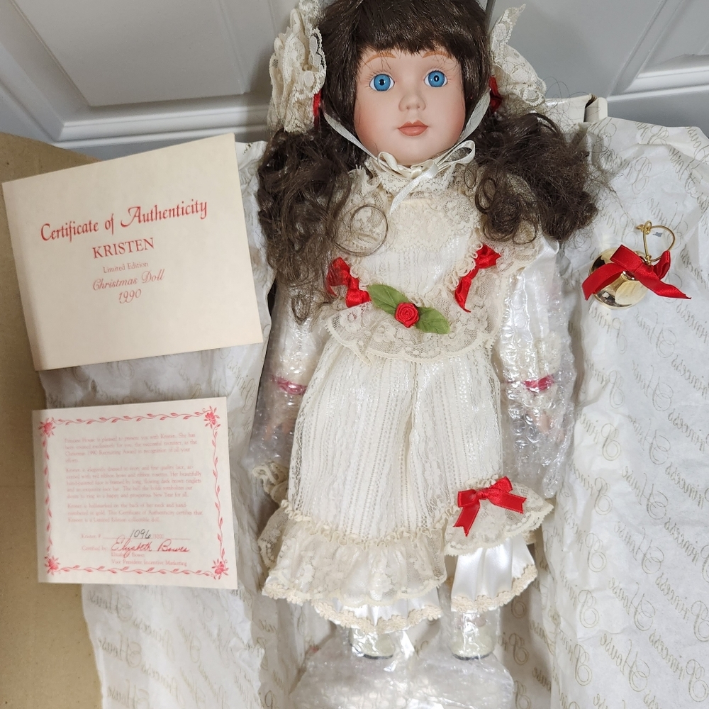 #125 Princess House Christmas Doll